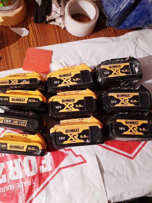 Devalt acumulato 18v