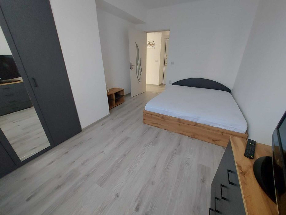 2 camere de inchiriat Amaradia