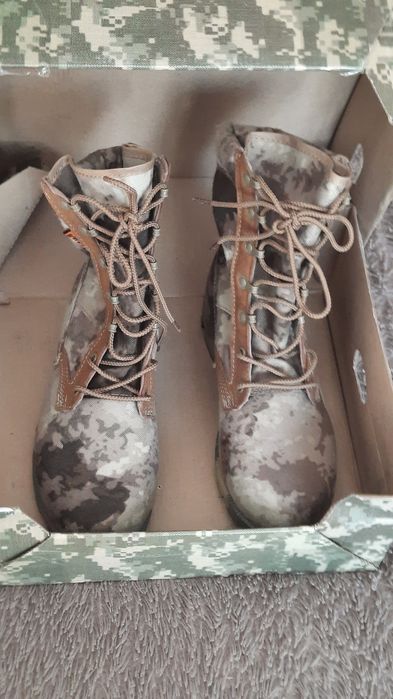 Ботинки мужские,