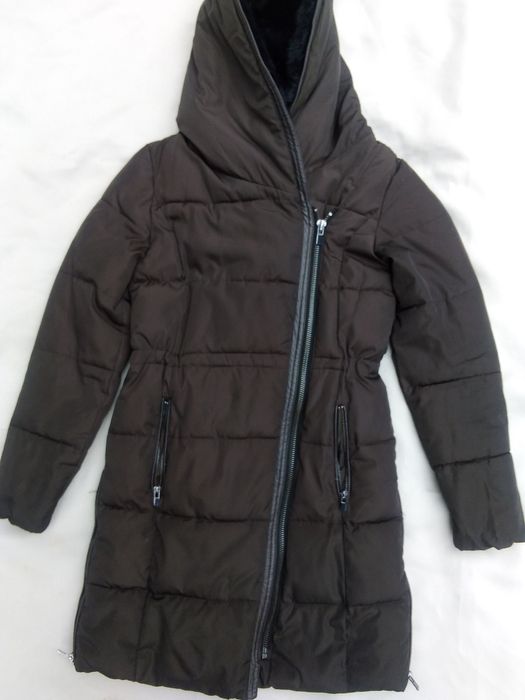 Дамско дълго зимно яке Reserved