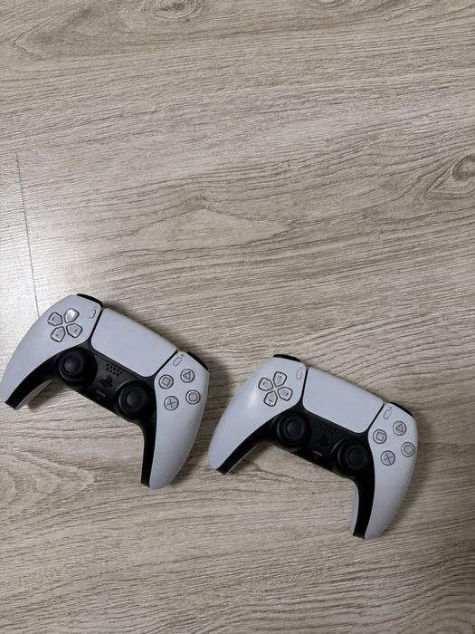 PlayStation 5 1TB  2 джойстика gta5 FC26