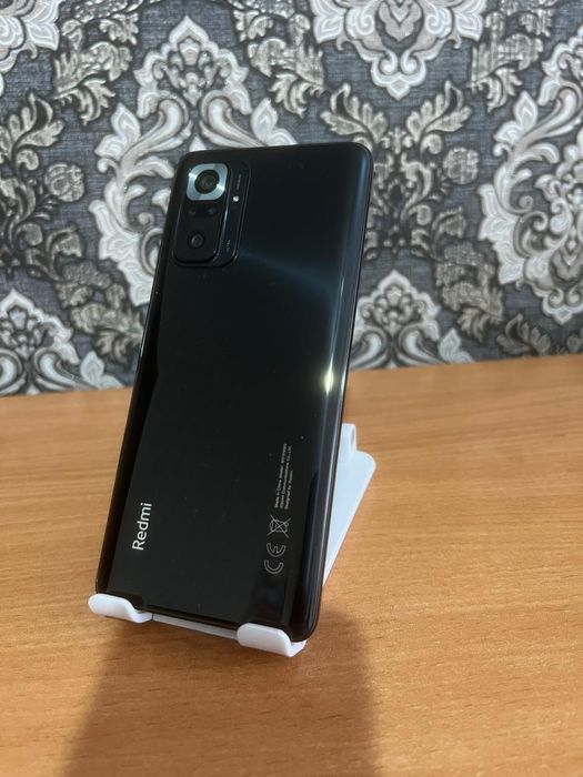 Продаётся телефон в комплекте