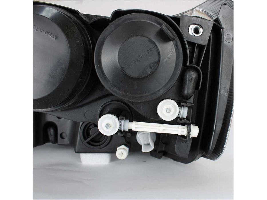 Фарове Фар за Renault Premium II 2007 - 2014 / Рено Премиум черни