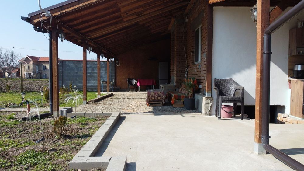 Къща в Враца, област-с.Търнак площ 50 цена 37000