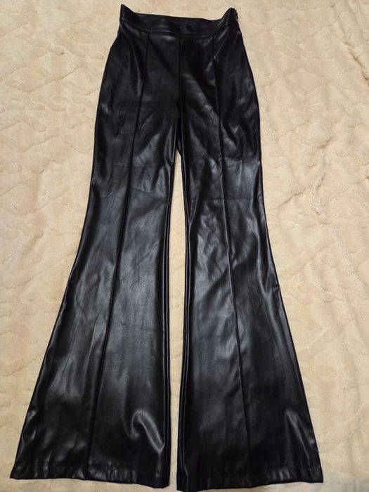 Панталони Avin, Alessa, Armani