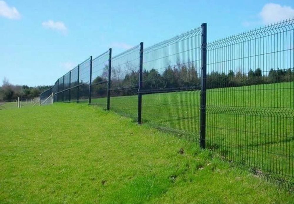 Vând garduri si porti din plasa bordurata