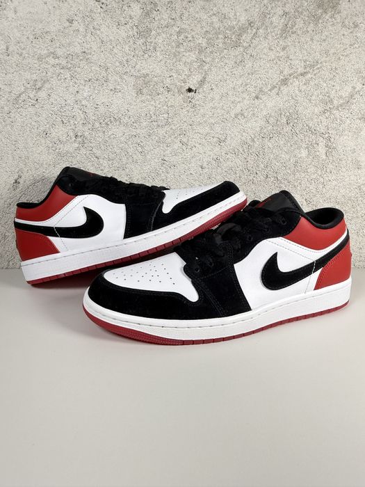 Air Jordan 1 Low Black Toe