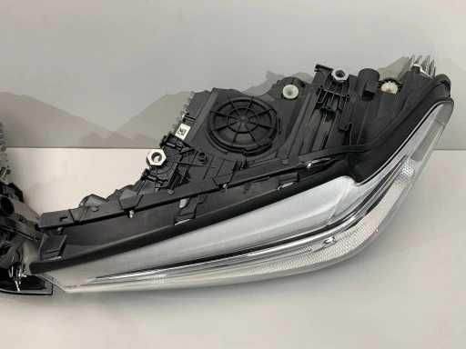 Bmw 5 G30 G31 far stanga dreapta faruri full led adaptiv adaptive led