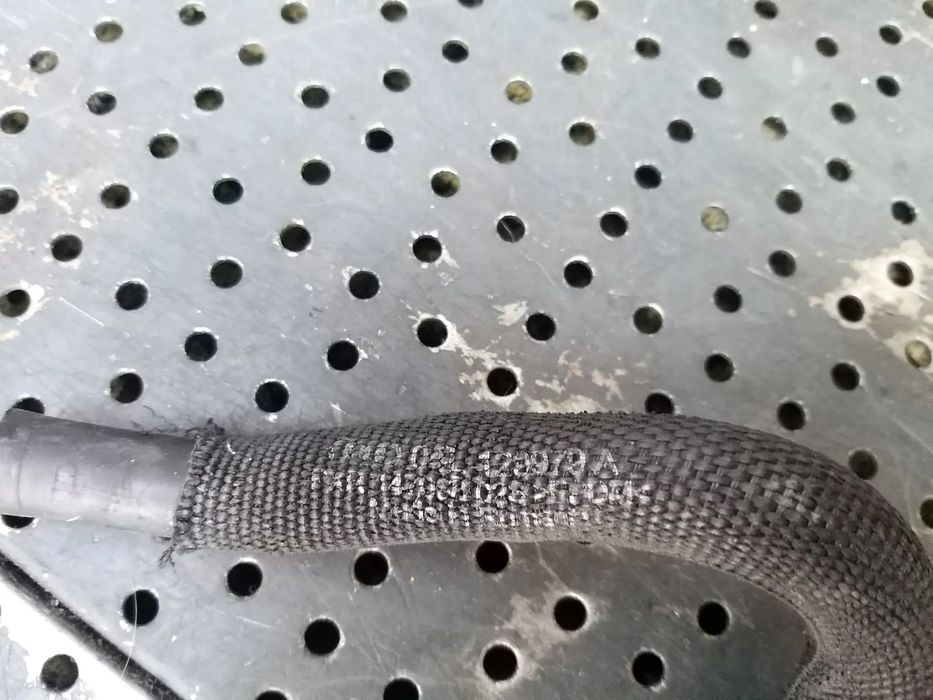 Furtun apa 2.0 tdi audi a4 b9 8w 04l129979a