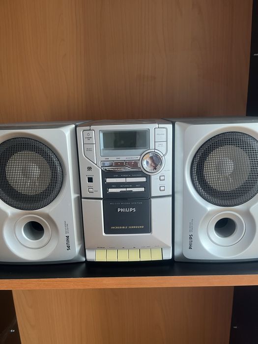 Mobila de birou,combina muzicala , jucarii