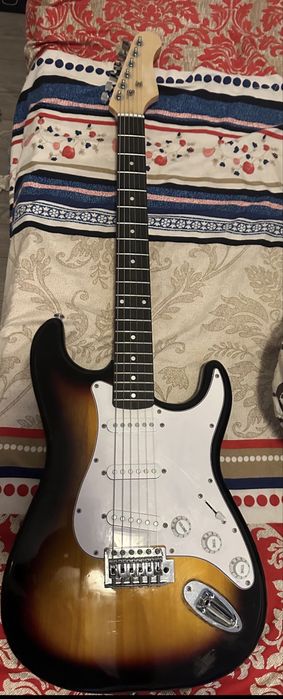 Chitara electrica max muzic