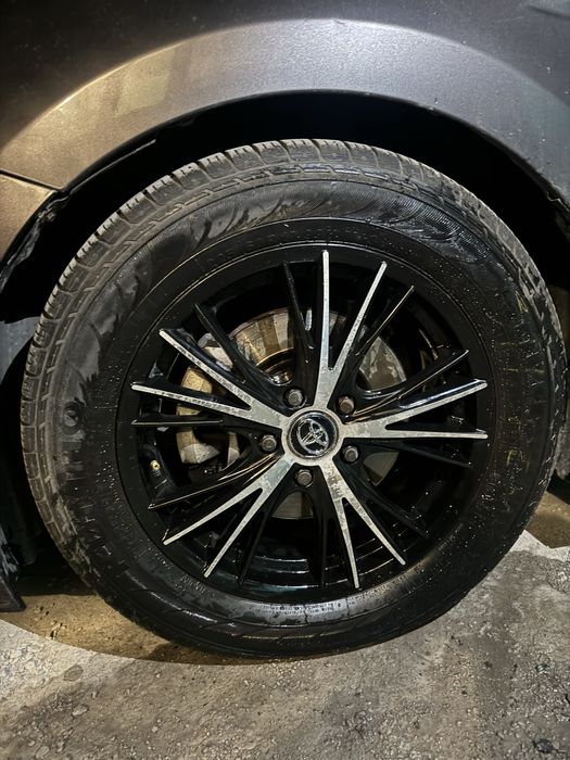 Диски с шинами от камри 70