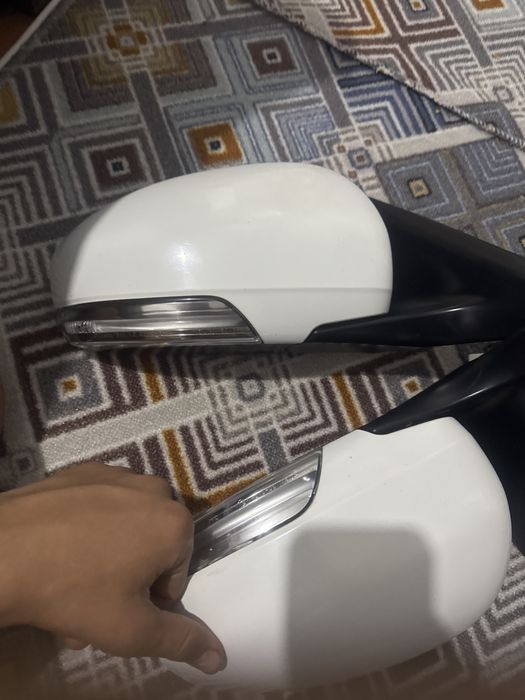 Toyota боковый стекла оргинал на 40-45