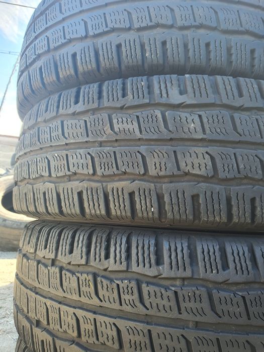 Anvelope iarnă 215 70 15c Kumho din 2022 ca noi