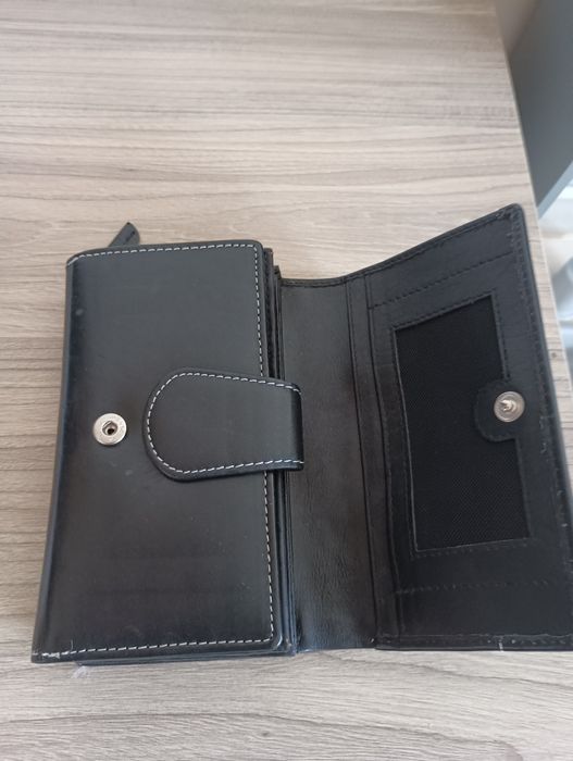 2 бр дамски  протмонета