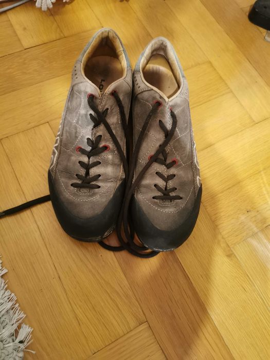 LOWA туристически обувки N 42,5