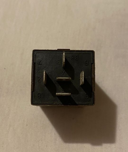 Releu 77.00.1s7t 17l684 aa / 77001s7t 17l684aa Land Rover Freelander