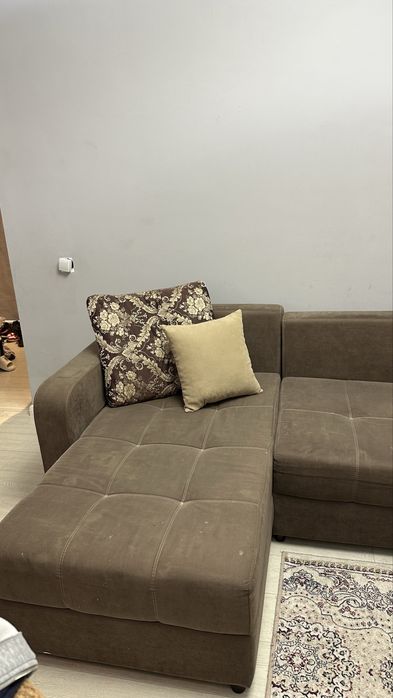 Диван в гостинную