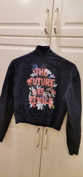 Дамско дънково яке