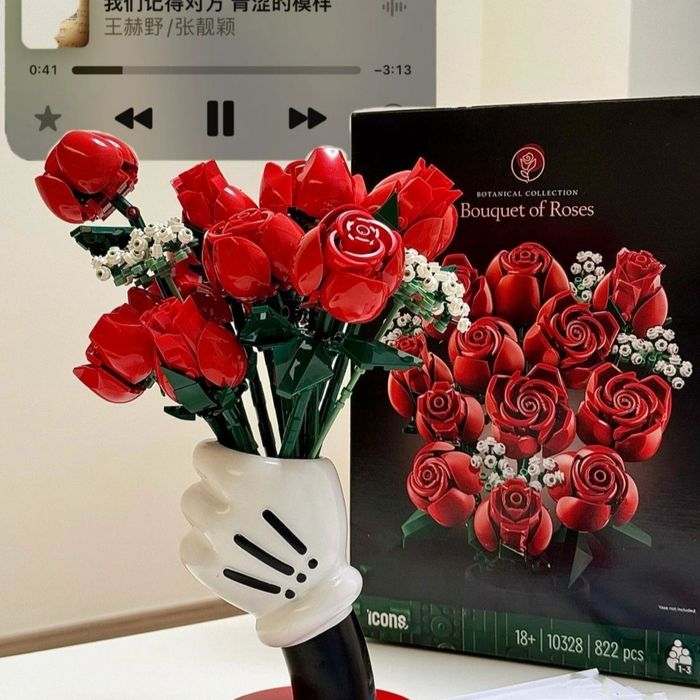 Лего Букет красных роз – 822 деталей