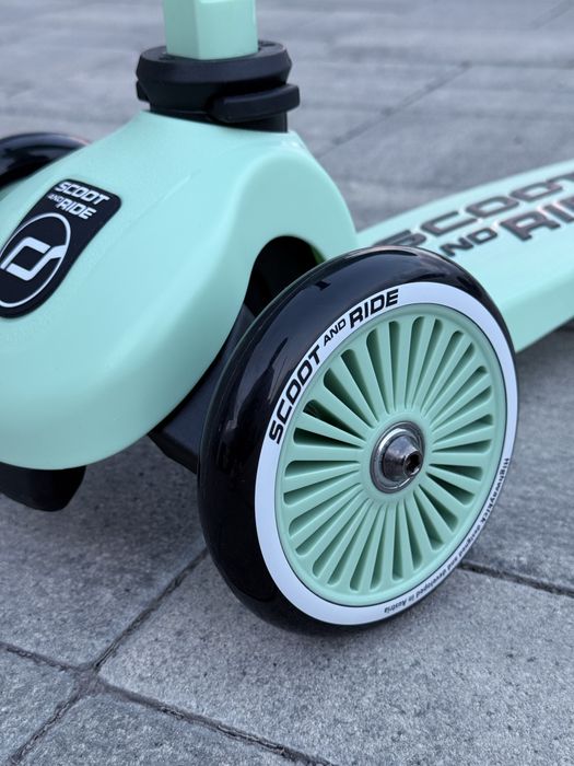 Trotinetă copii 2 în 1 - Scoot and Ride - culoare Kiwi