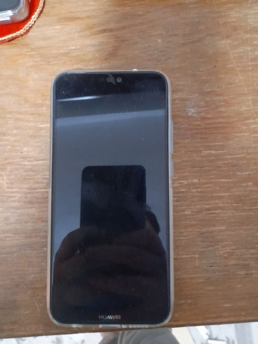Oferta! Vand Huawei P20 LITE accept si unele schimburi