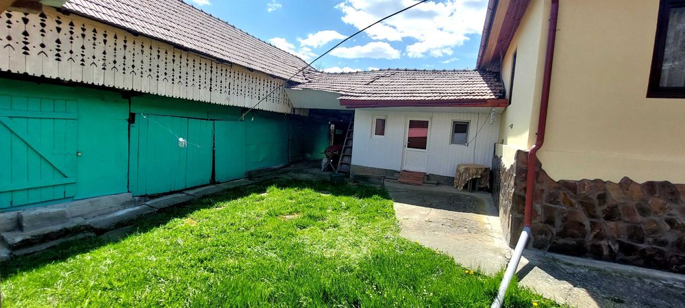 Casă de vânzare în zonă de munte!