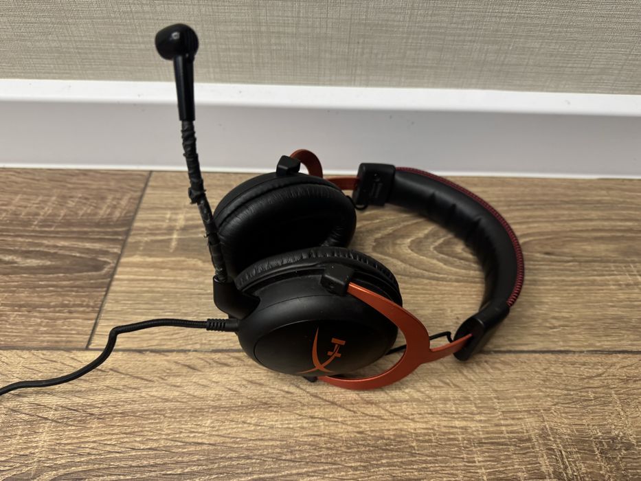 Игровые наушники HyperX Cloud
