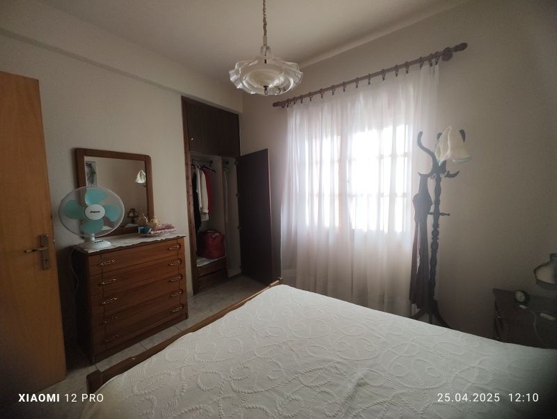 ПРОДАВА! Самостоятелна къща в Паралия Офринио