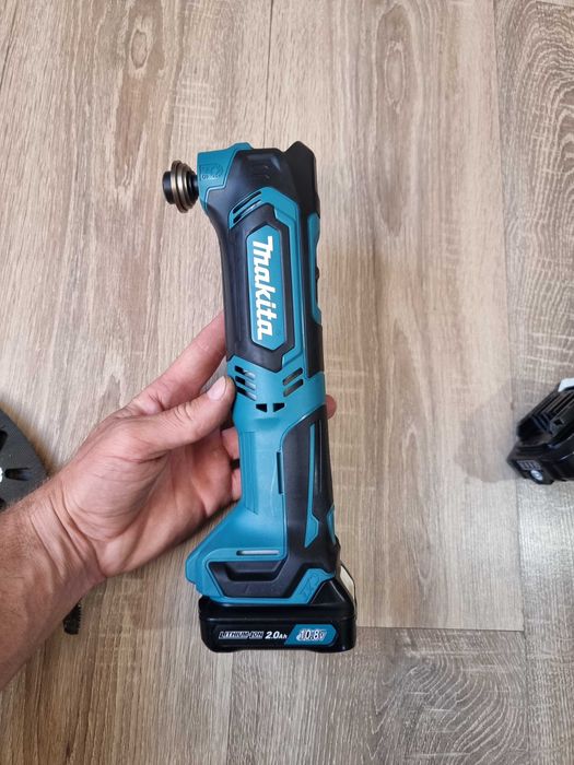 Multifunctionala Makita TM30D Acumulator 12V Multitool Multicutter