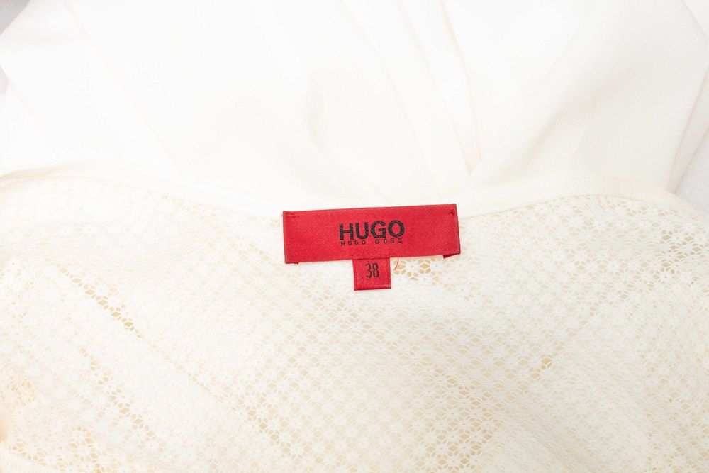 Hugo Boss дамска блуза цвят екрю вискоза с дантела 38