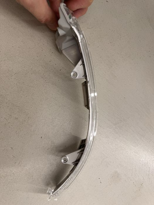 Lampa semnalizare LED pentru oglinda VW Passat B8 partea stanga