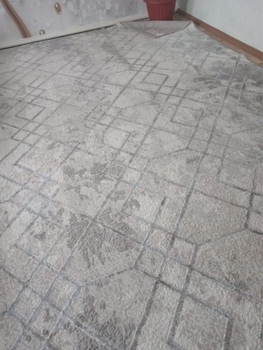 Продается  ковер