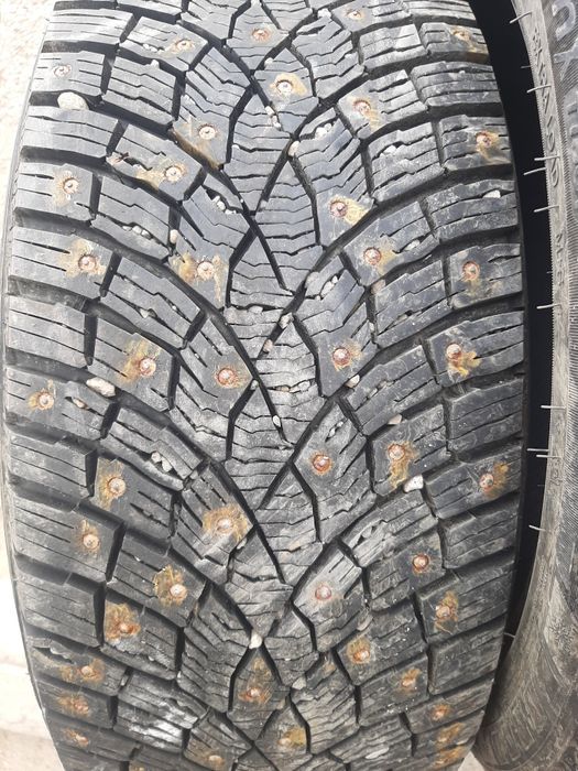 Продам шины 235/45/18 трианжела