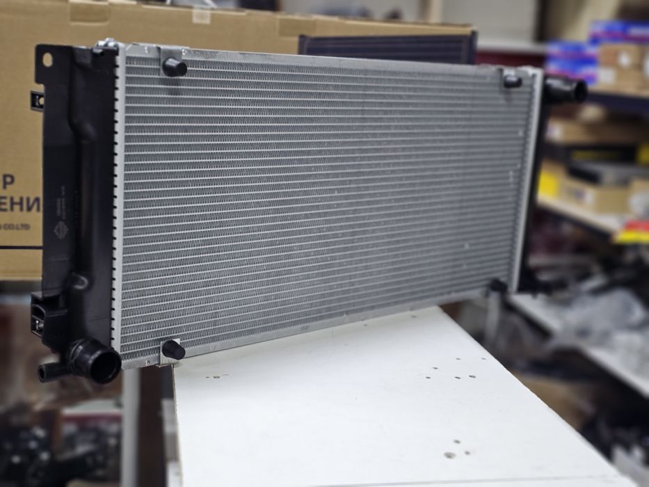 Новый Радиатор на ГАЗель НЕХТ хорошее качества