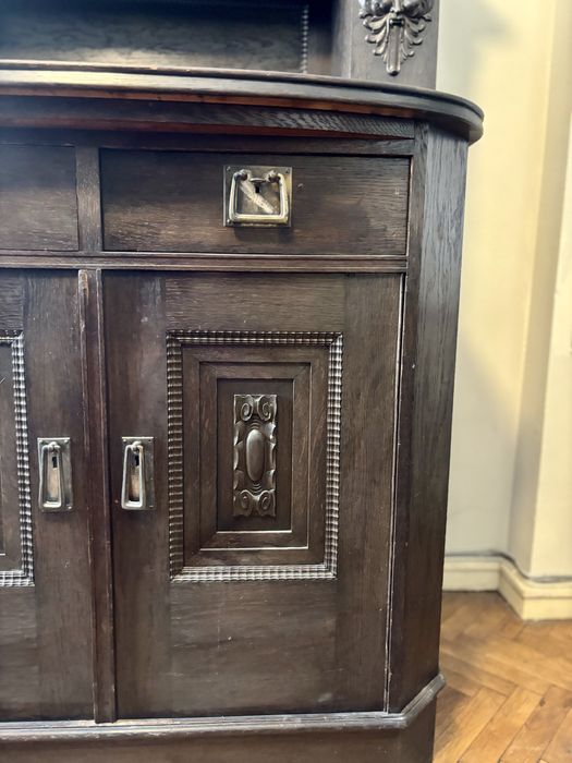 Ретро/винтидж бюфет 2 броя - дърво масив с дърворезба