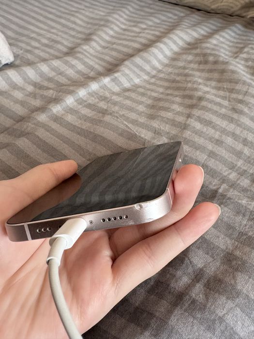 Айфон 13 розовый 256гб