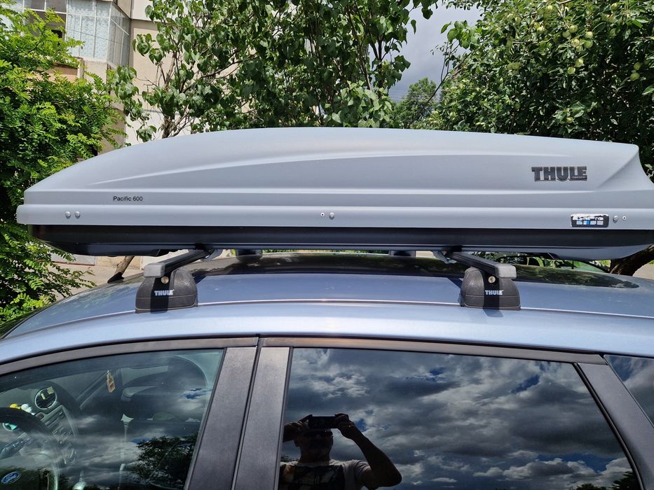 Cutie portbagaj si bare transversale Thule