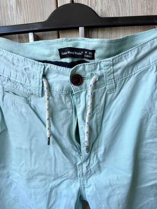 Pantaloni scurti  subtiri