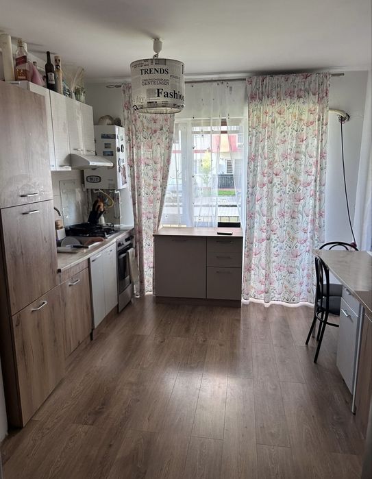 Apartament 3 camere , zona Magnolia, dressing si loc de parcare, Balcon generos de 10 mp