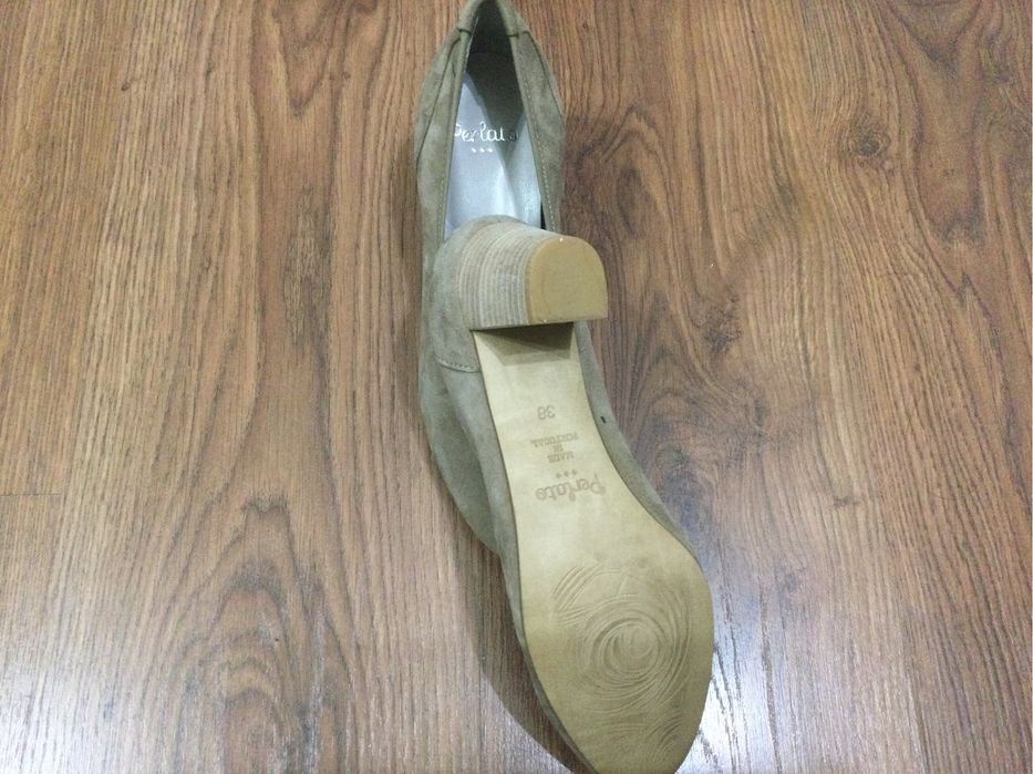 Туфли замшевые бежевые