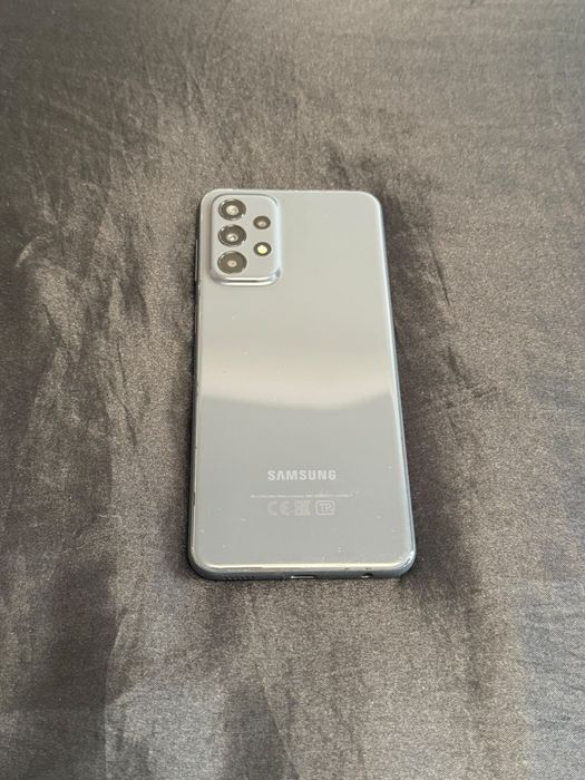 Samsung A 32  продам