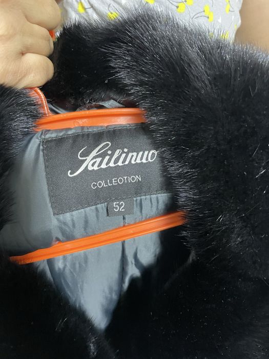 Продам зимние куртки.