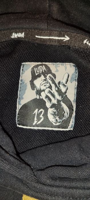 LUDA суичър S размер