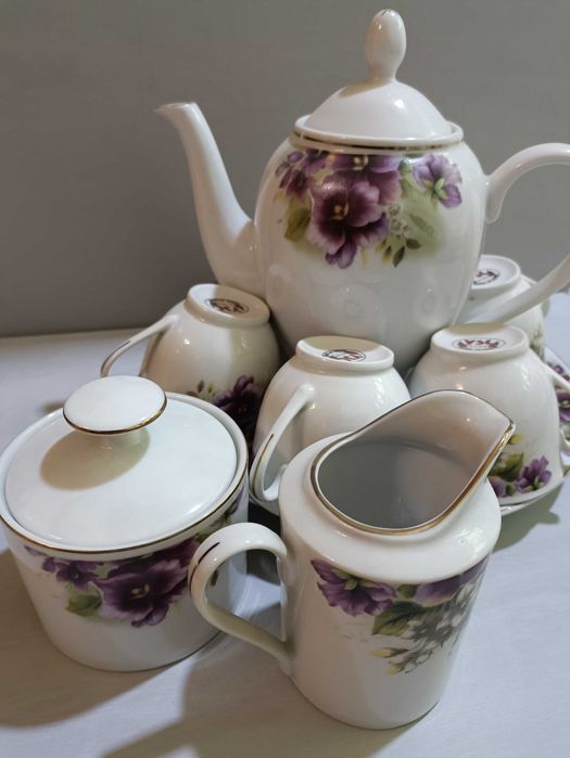 Чайно- кофейный  сервиз