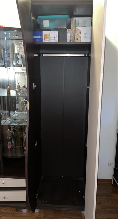 Продам горку/стенку для гостиной