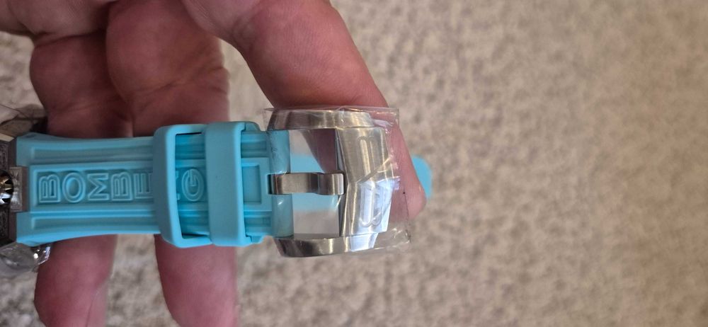 Часовник Bomberg