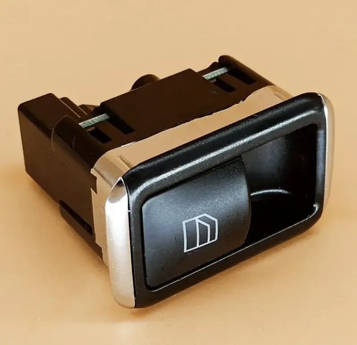 Panou butoane switch geamuri consola sofer Mercedes Benz C W204 E W212