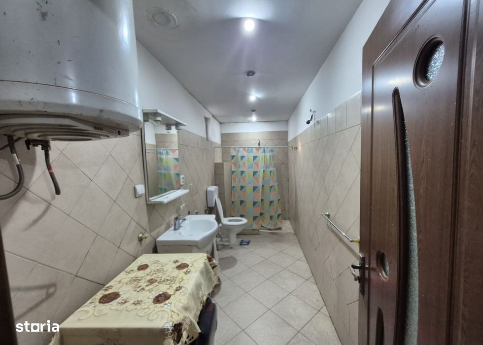 Casa Loc. Sântana,25km de Arad, gradină 1933 mp front stradal dublu