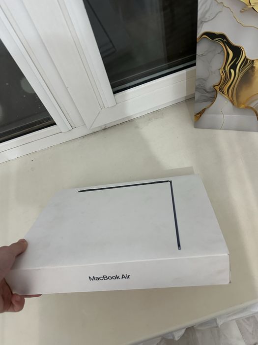 Продам MacBook Air